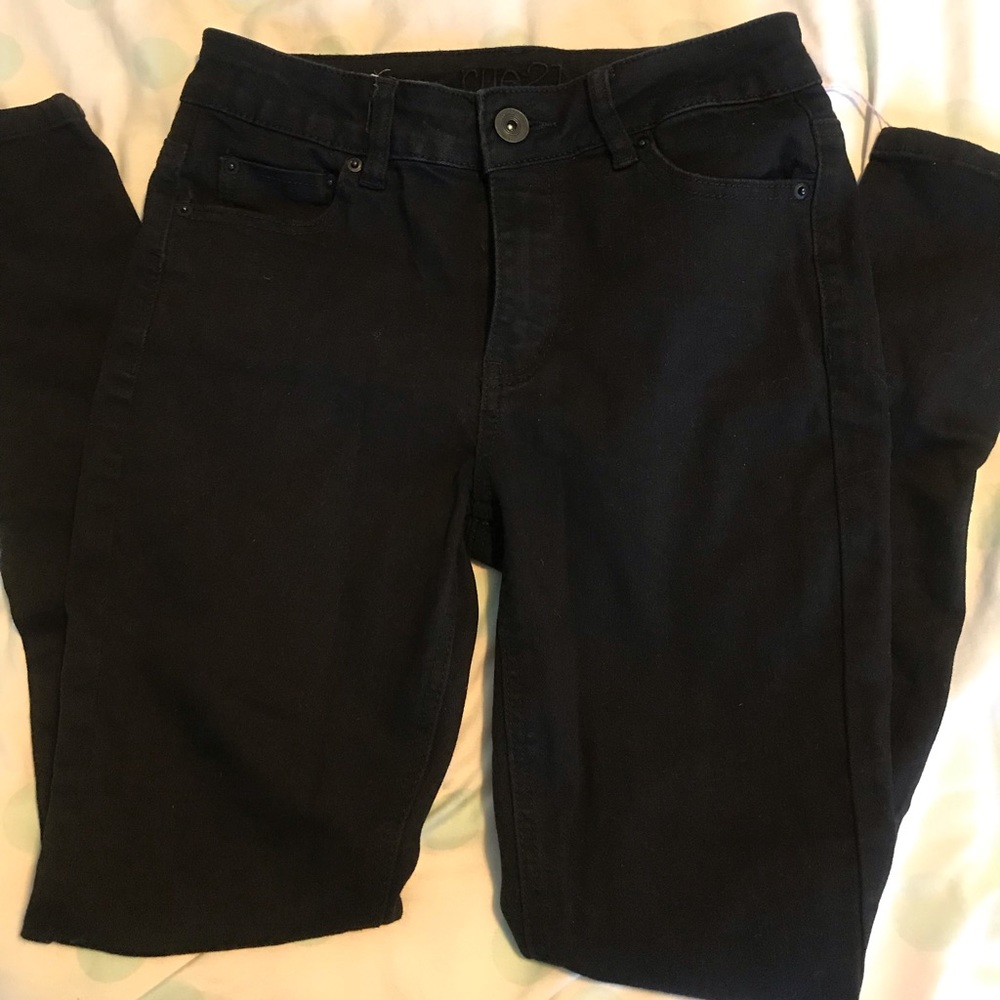 Black Jeans